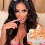 kaylani lei онлифанс слив