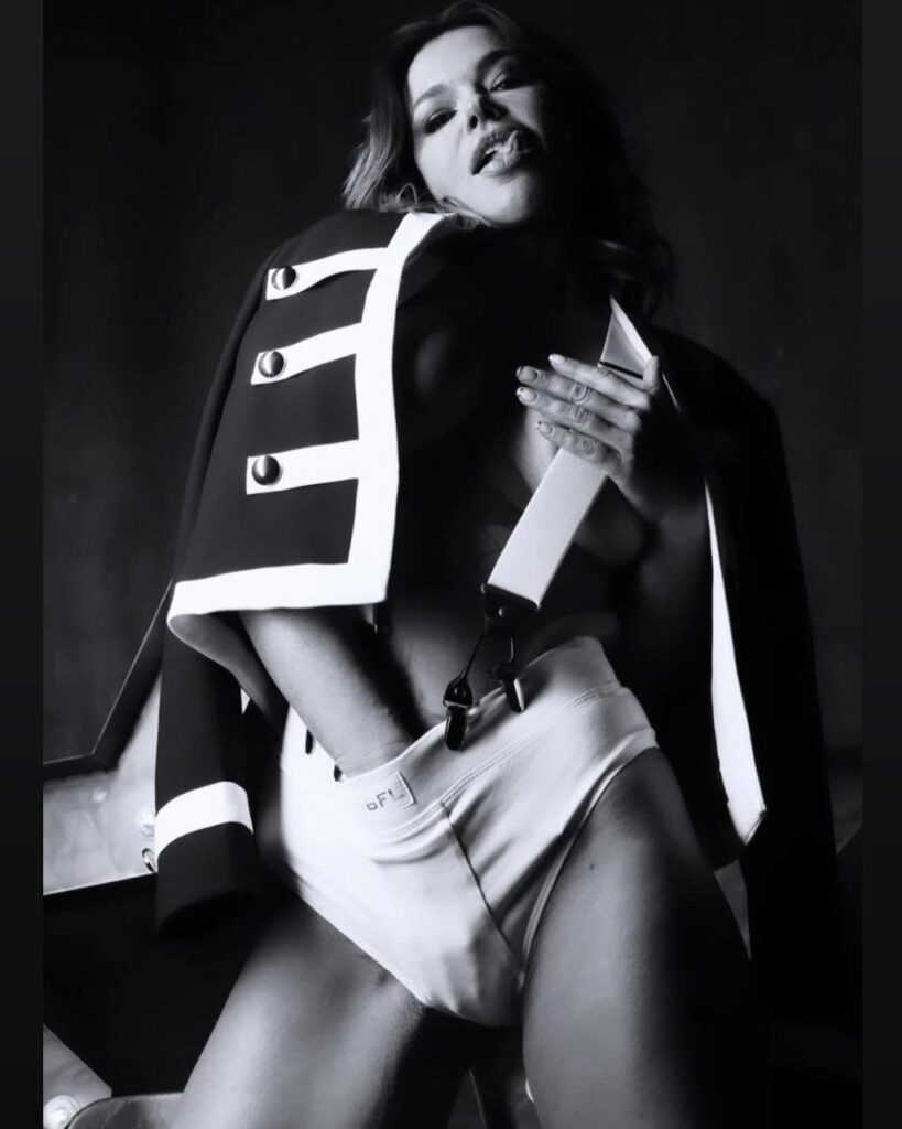 карина зверева foto sliv