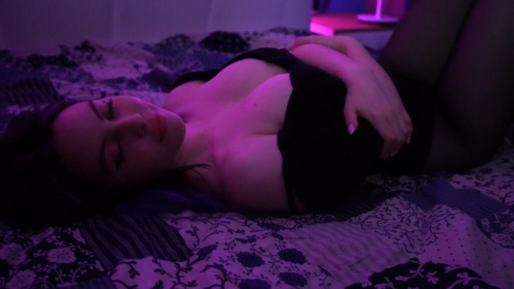 moona asmr слив онлифанс