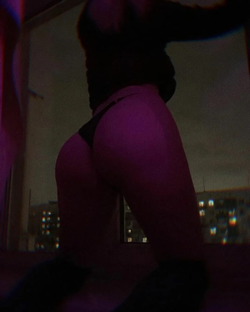 Kristina Teplovaслив горячих фоток